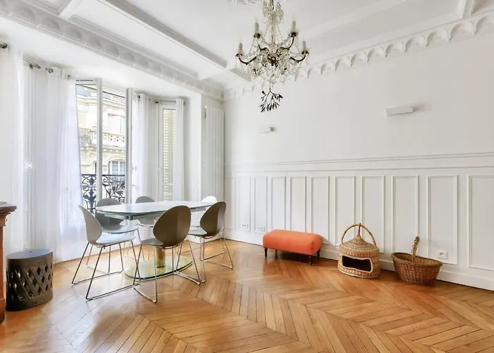 Parisian Authentique דירה *