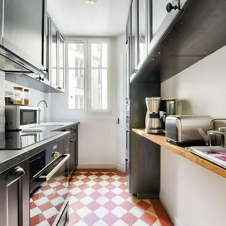 Parisian Authentique Париж