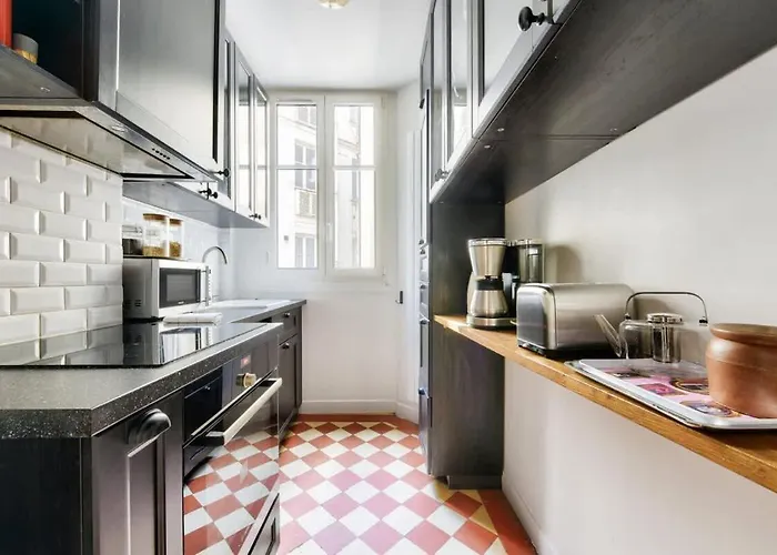 Parisian Authentique Париж